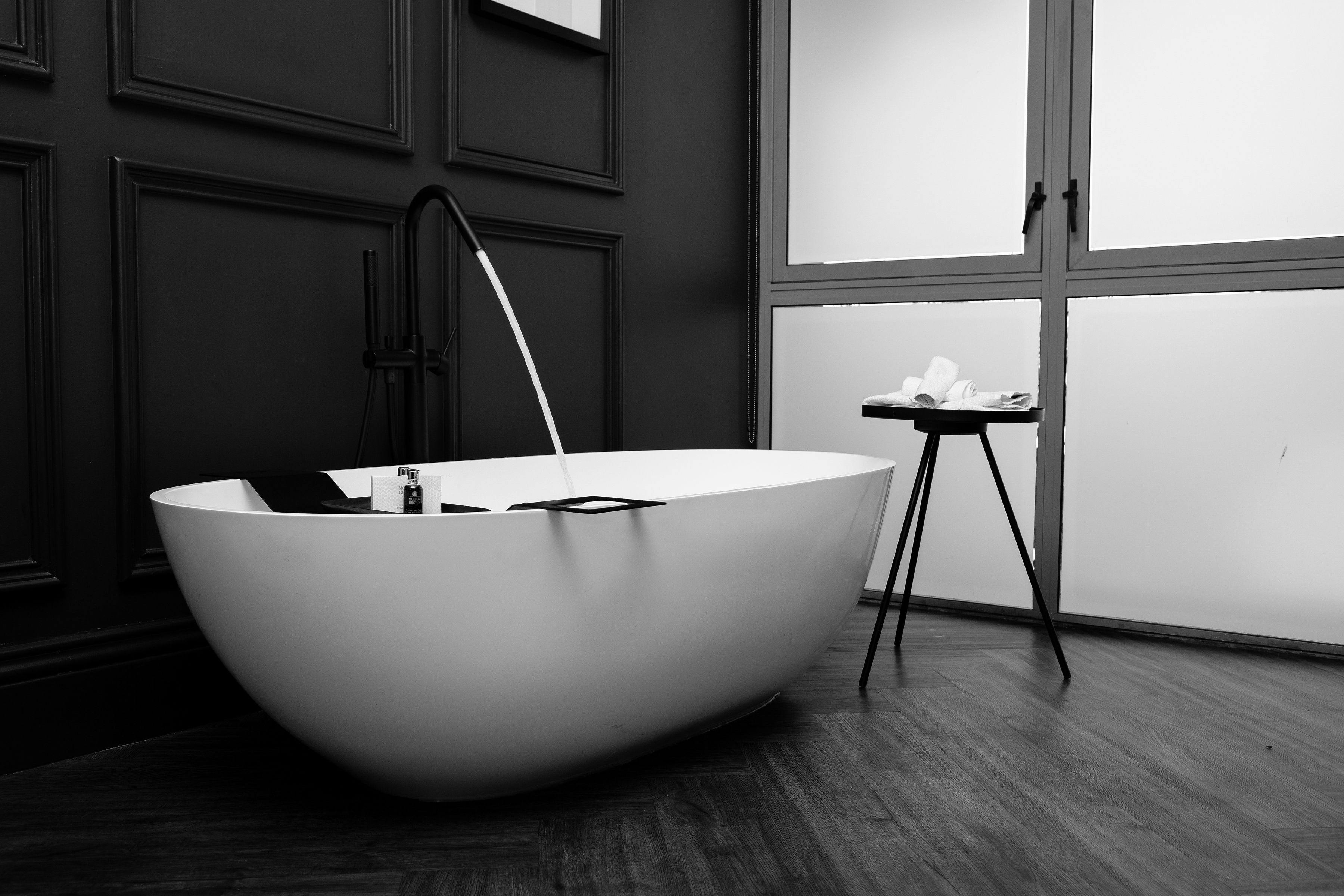 Colonne de douche : comment créer un espace bien-être élégant chez soi ?